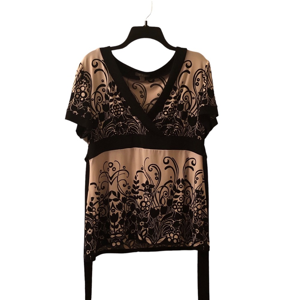 Apt. 9 Stretch Black and White Floral V-Neck Tie Blouse L